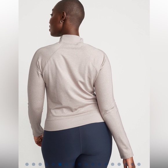 New! Old Navy cropped Cozecore mock neck top Sz 2XL - Picture 2 of 10